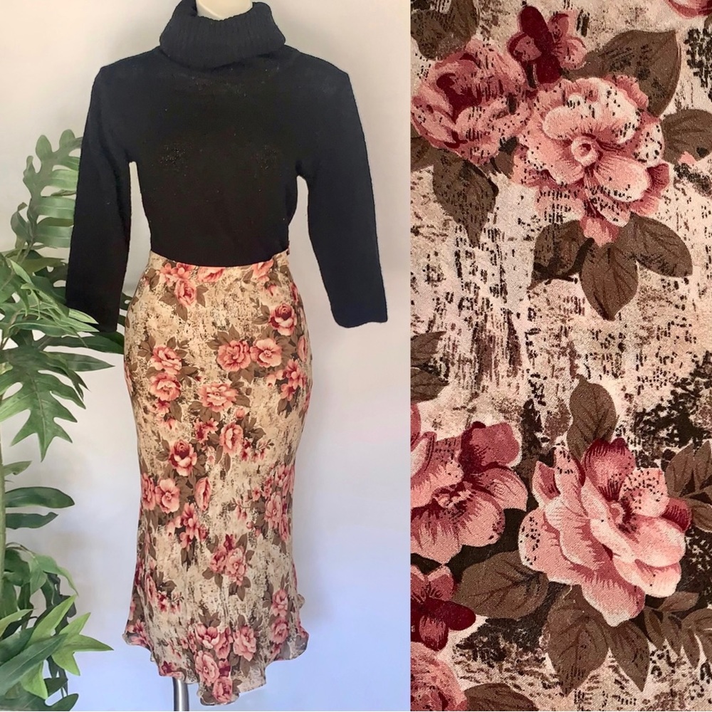 v i n t a g e :: Granny Floral Layered Maxi Skirt